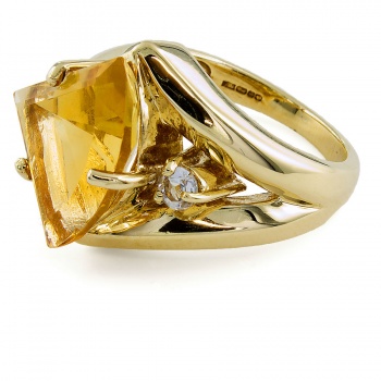 9ct gold Citrine/Topaz Ring size N